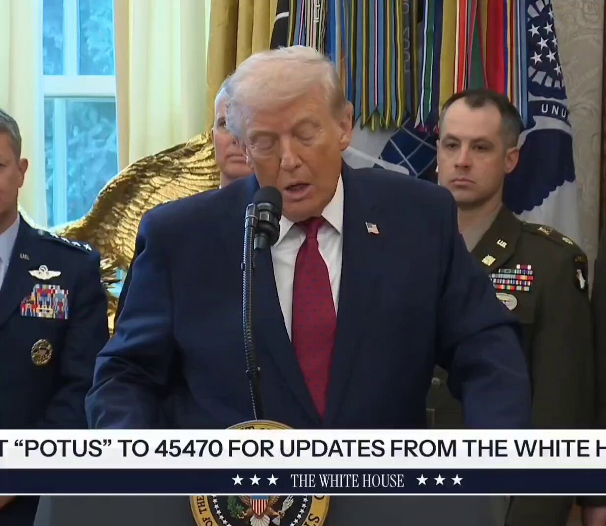 🇺🇲🇺🇦🇷🇺 "We had a very good conversation with European leaders regarding the ongoing war in Ukraine. It seems the processes are going well, although we have been saying this for a long time. I think we are now closer to an agreement than we have ever been. Russia wants the war to end, but the problem is that at one moment they say — they want it to end, and then suddenly they change their mind. The same can be said about Ukraine — at one time they want it to end, and then suddenly they don't." - says Donald Trump. See the latest updates with us: Visioner