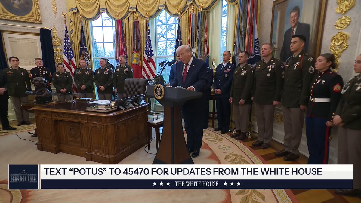 🚨President Donald J. Trump announces that he will classify fentanyl as a weapon of mass destruction: "No bomb does what this is doing. 200 to 300 thousand people die every year...So, we're formally classifying fentanyl as a weapon of mass destruction."
