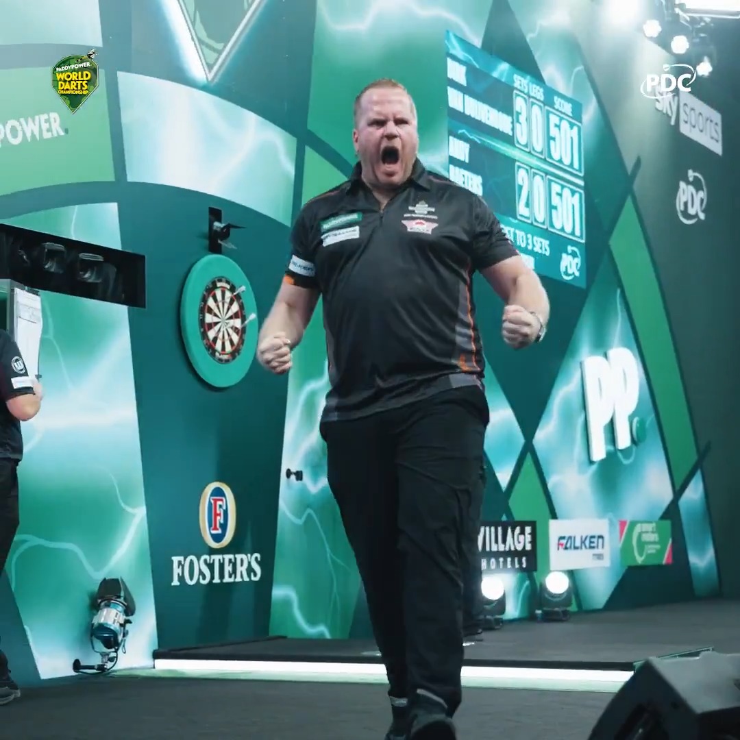 Job done for Dirk! 🍆 #WCDarts | Dirk van Duijvenbode