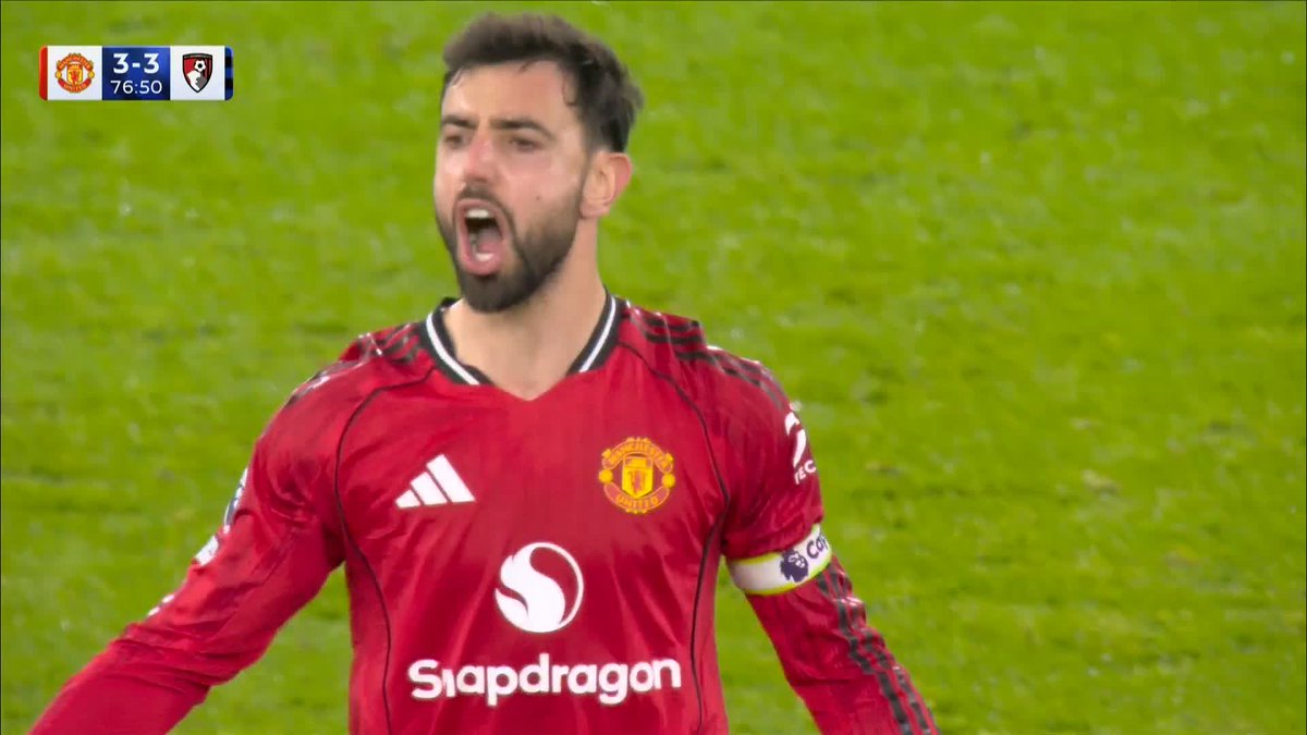Textbook free kick from Bruno Fernandes 😍