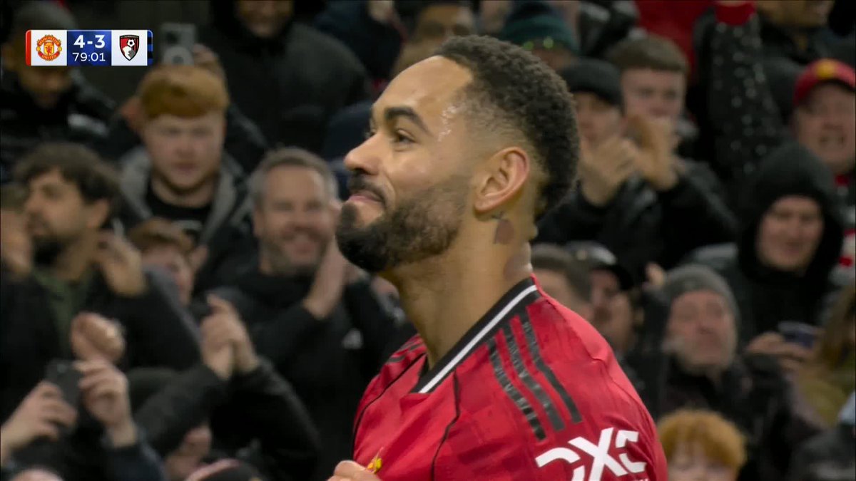 Old Trafford is ALIVE. 🔥 Matheus Cunha scores Manchester United's fourth and the game's seventh!