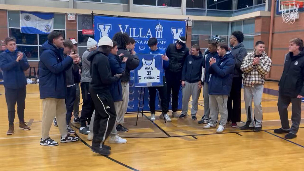 Cool thing tonight in Northern Kentucky. Xavier walk on Henry Thole had his high school jersey retired at Villa Madonna Academy. All of his Xavier teammates showed up for the ceremony.