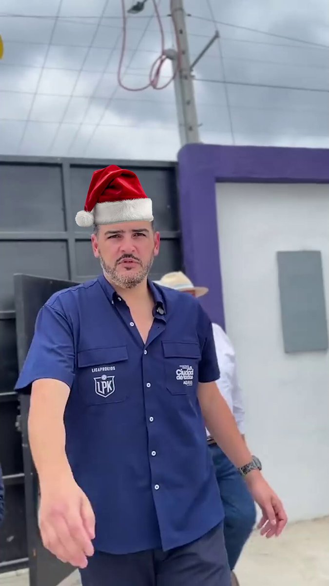 ATENCIÓN | El caso Triple A entra en su momento clave. La Fiscalía investiga una red de desvío de combustible subsidiado que habría causado un daño de USD 94 millones al Estado e involucra al alcalde de Guayaquil, Aquiles Alvarez Henriques, a personas de su entorno y a empresas del sector. 📅 La audiencia de juicio inicia el 24 de diciembre. Ahí se define el futuro del caso.