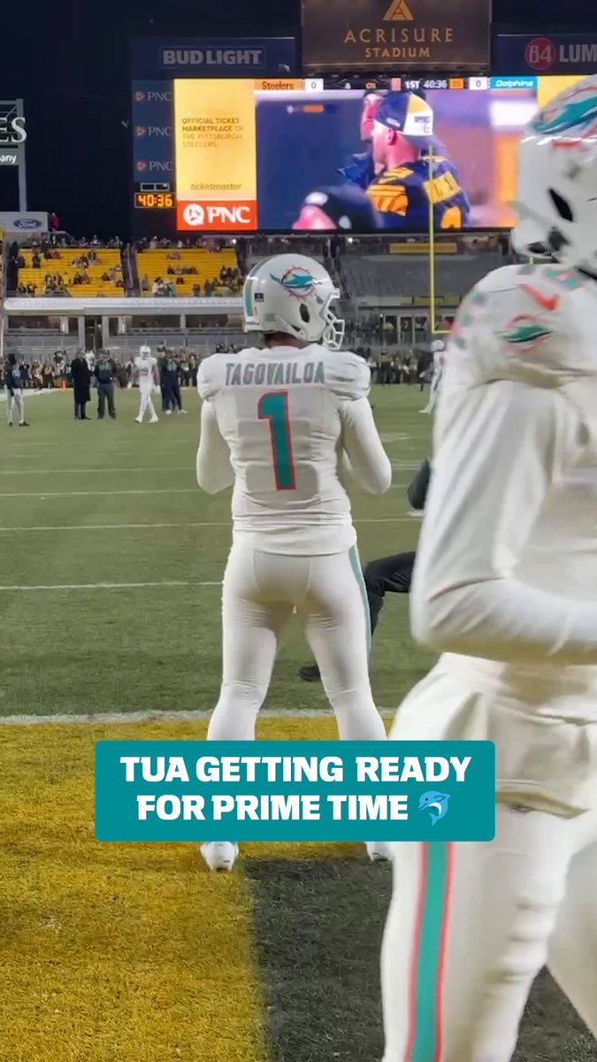 Those all white unis under the lights 🤩 Watch Dolphins-Steelers at 8 ET on ESPN and the ESPN App 🍿