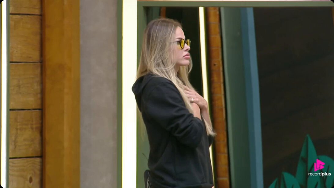 Antes da volta de Dudu, Duda estava ensaiando como ia receber Kathy de volta #AFazenda