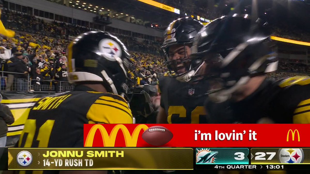 A Jonnu Smith rushing touchdown?! 🍿