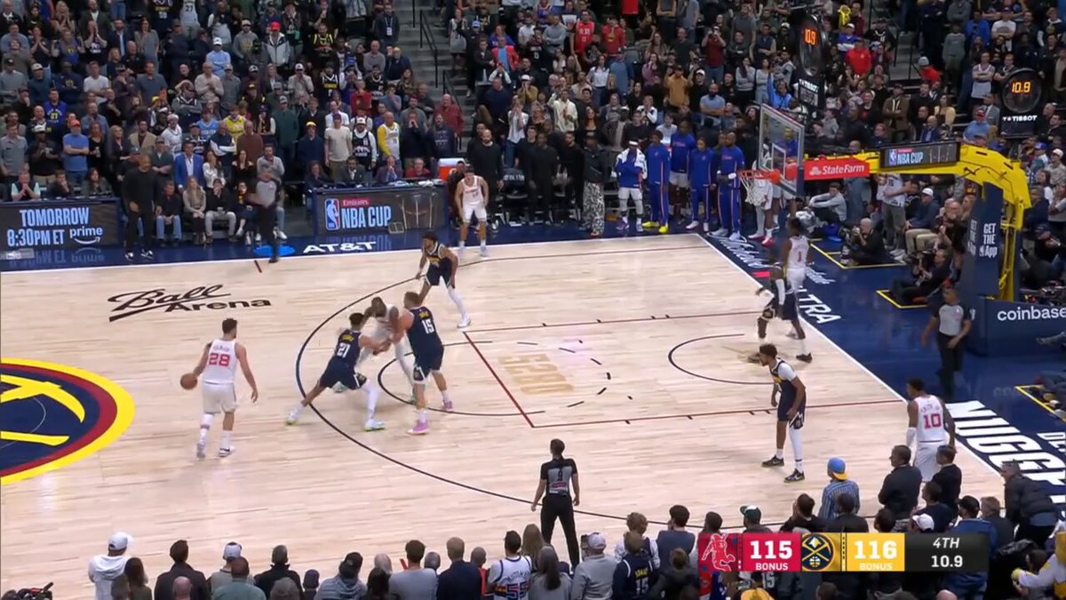 ALPEREN SENGUN bully ball bucket to take the lead