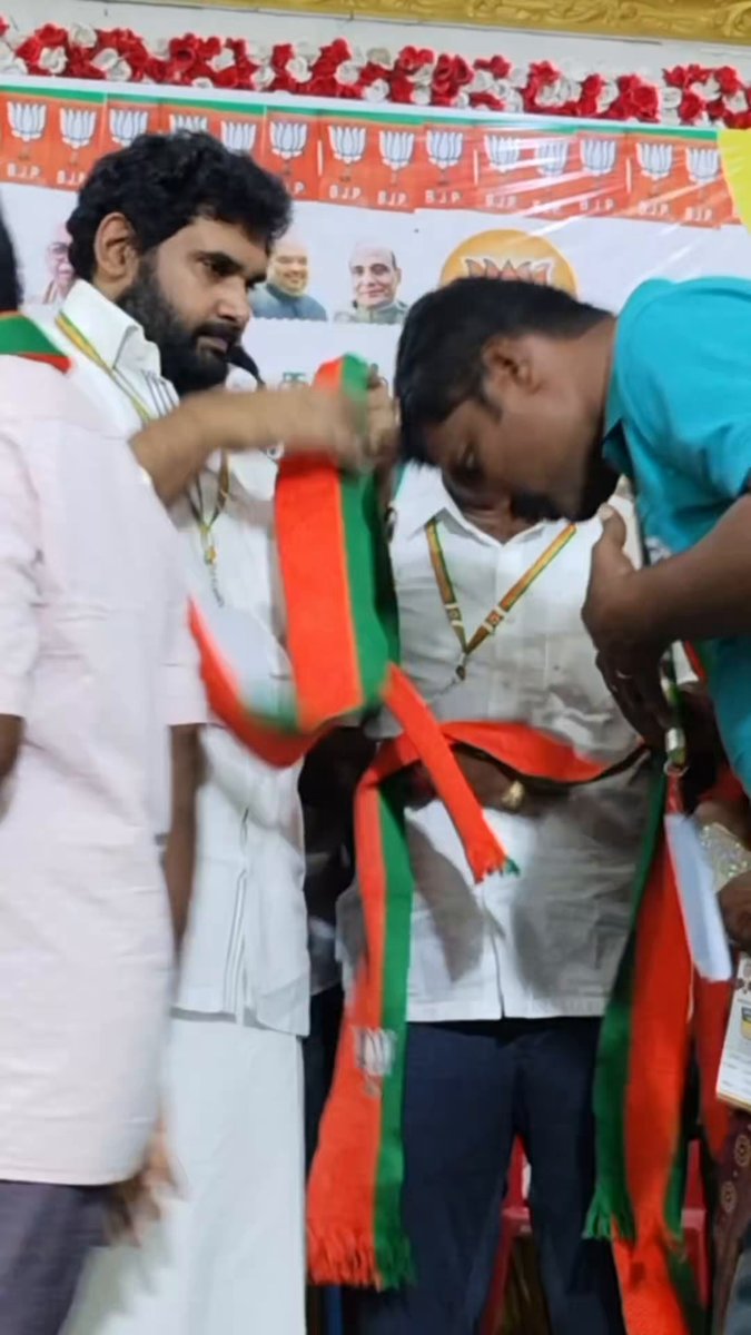 BJP is rising. NDA is rising.🪷🔥🚩 Tamil Nadu is ready for transformation. Hundreds joined BJP yesterday, inspired by the decisive leadership of PM Narendra Modi ji. 2026: BJP–ADMK alliance will form the govt. in Tamil Nadu. Nainar Nagenthran B L Santhosh K.Annamalai Piyush Goyal