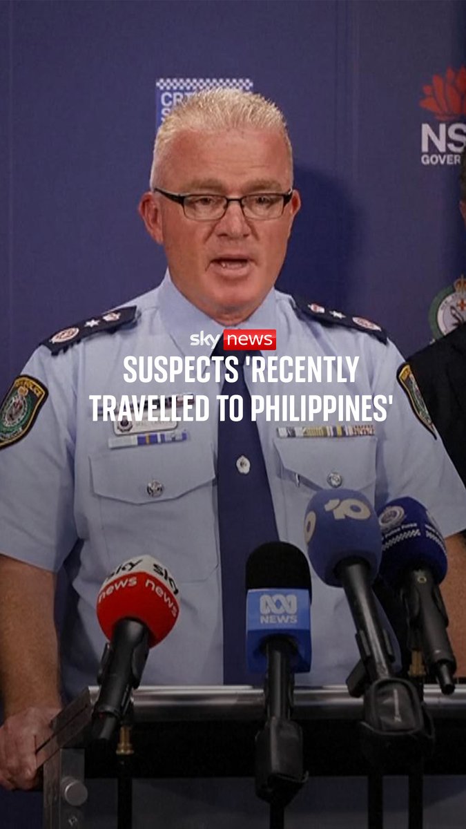 Police confirm that the vehicle registered to the younger gunman, Naveed Akram, contained improvised explosive devices (IEDs) and two homemade Islamic State flags. 🔗 Read more: