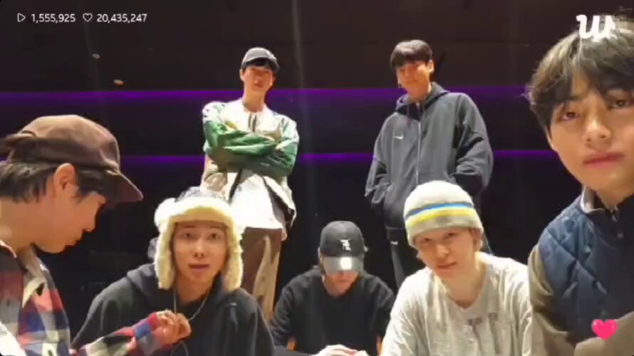 Why are you crying? it's just a clip The clip: 🐨🐹🐱🐿🐥🐻🐯🐰: "Whats up guys, we are BTS We want to say HAPPY NEW YEAR~"