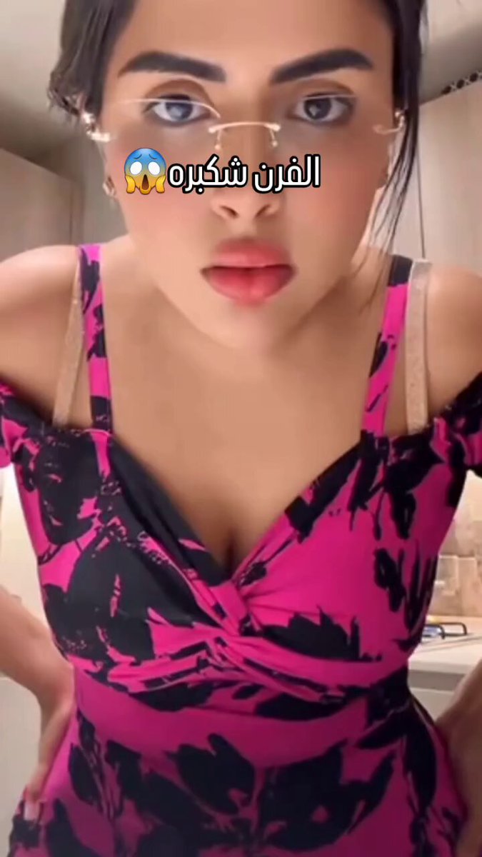 فقره المطبخ ذي مالها حل 😂🐼