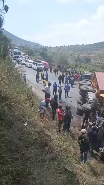 As we call upon Kenyans to embrace the National Infrastructure Fund to address avoidable accidents such as this, it is unfortunate that some stupid and primitive individuals are opposed to the initiative and are even planning to challenge it in court. Kenya urgently needs the National Infrastructure Fund to prevent such avoidable tragedies because as we speak, Nairobi has been cut off from several parts of western Kenya due to an accident of this nature, that could have been prevented with proper infrastructure investment.