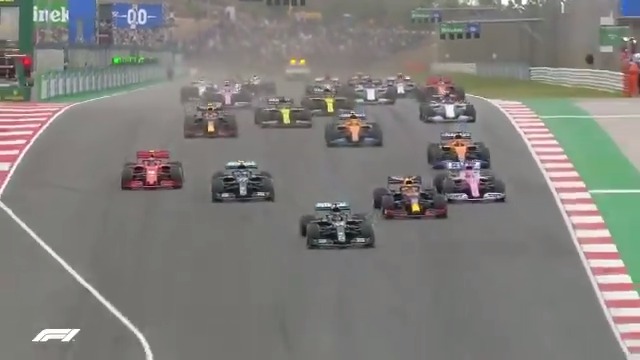 Today's a good time to remember the chaos that happened at the start of the 2020 F1 race in Portugal 😳 Kimi Raikkonen went from P16 to P6 Carlos Sainz went from P7 to P1