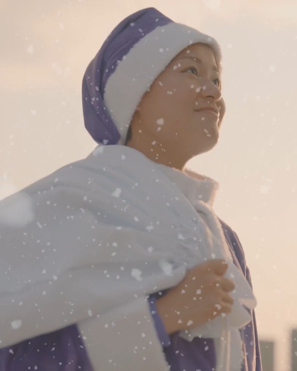 めぐサンタがEピースに到着...🎅🎥 今年の冬はEピースで レジーナと特別なクリスマスを過ごそう🎄💜 🏆2025/26 SOMPO WEリーグ 第14節 🗓️12/20(土)14:00KO 🆚ノジマステラ神奈川相模原 #バイオレットクリスマス #RebornRegina #サンフレッチェ広島レジーナ