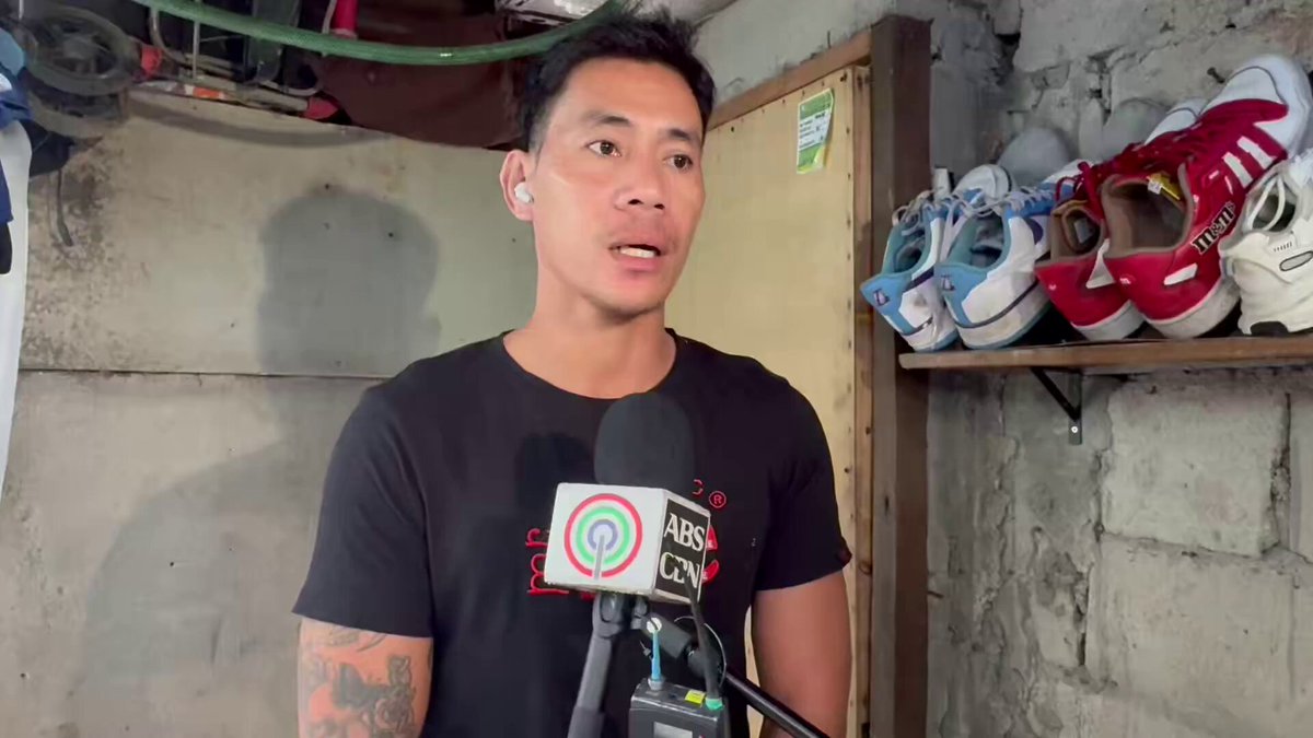 Nakita umano sa Fairview Center Mall si Sherra De Juan na bumibili ng sapatos noong araw na iniulat ang pagkawala nito. Ayon kay Darie De Juan, nakausap nila ang dalawang saleslady na nakakilala sa kaniyang kapatid. Nakatakdang kausapin ng mga pulis ang mga nasabing saleslady para kunan ng salaysay. Samantala, itinaas na rin sa P50,000 ang reward money sa makapagtuturo sa kinaroroonan ni Sherra. | via Dennis Datu