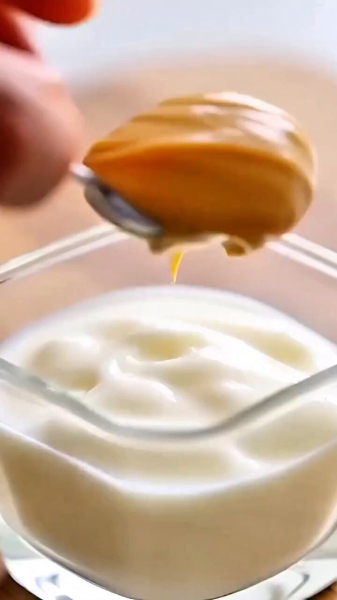 This tastes like a Reese’s… but it’s HIGH-PROTEIN, low sugar &amp; no-bake 🍫🥜 I swapped the guilt for gains and it takes 5 minutes. Here’s the healthy protein cup everyone’s sleeping on 👇