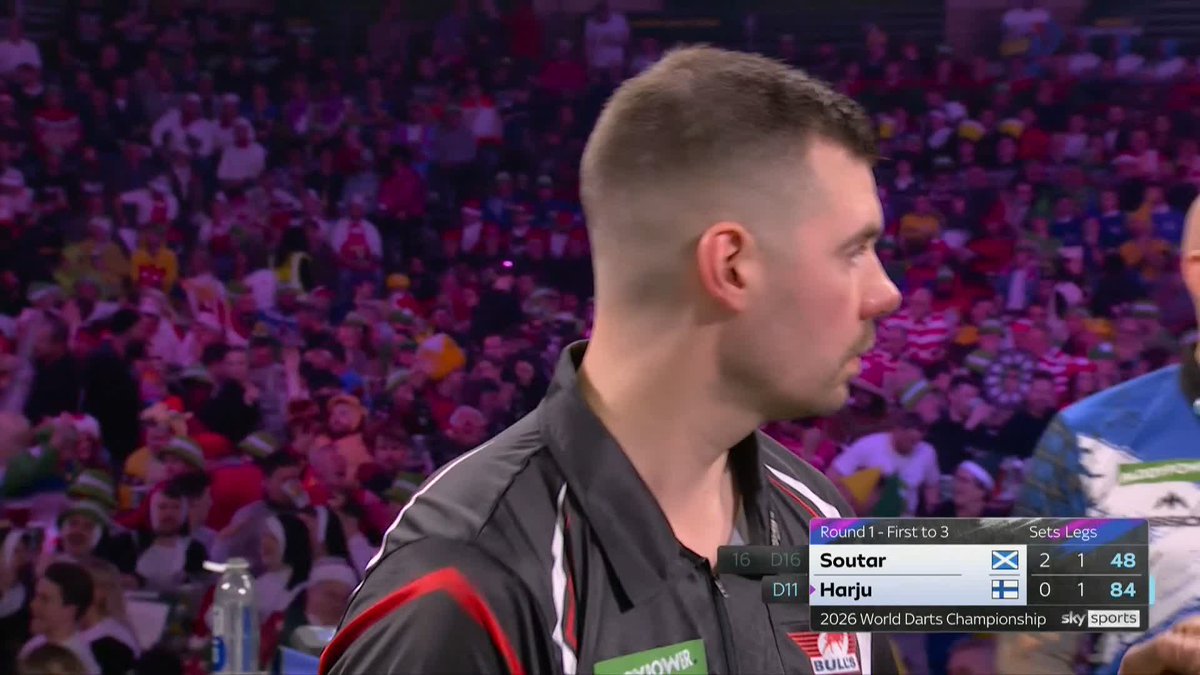TEEMU IS NOT FINISHED YET! Teemu Harju is battling back! The PDC Nordic & Baltic Champion converts a clinical 84 kill to seize the initiative in set three! 📺 #WCDarts | R1