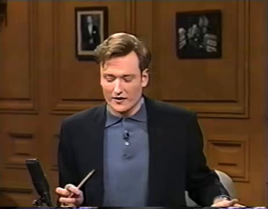 On this day in 1993, Micky appeared on Late Night with Conan O’Brien to promote his autobiography and perform “I’m A Believer”.