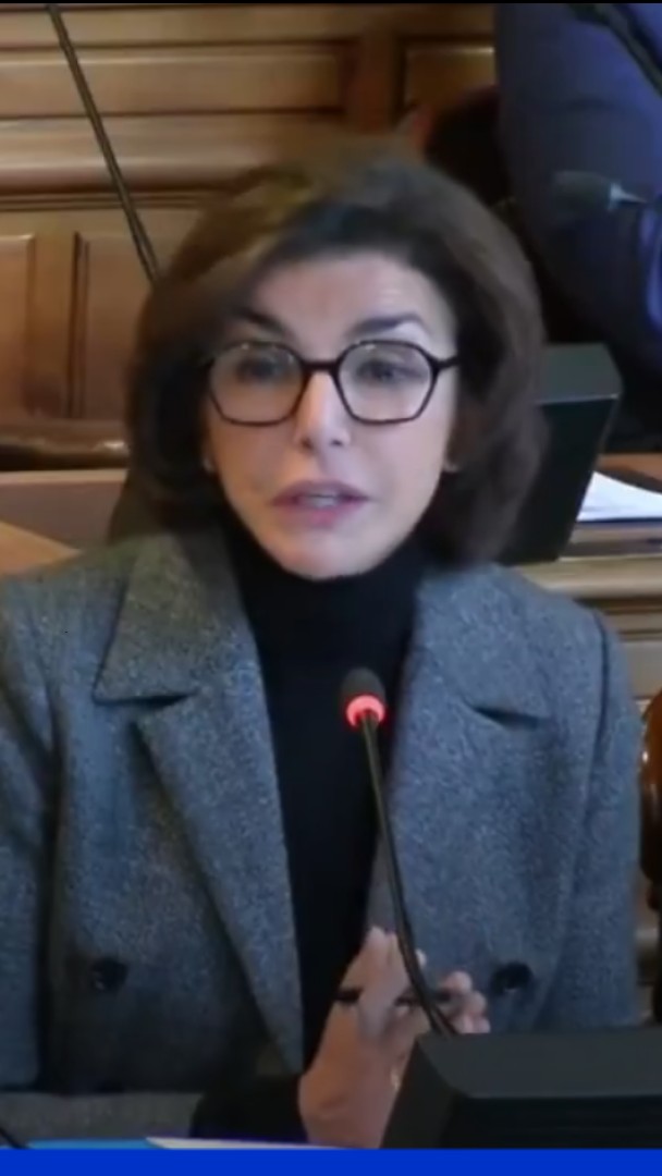 "On se détend": échange tendu entre Rachida Dati et Anne Hidalgo au Conseil de Paris