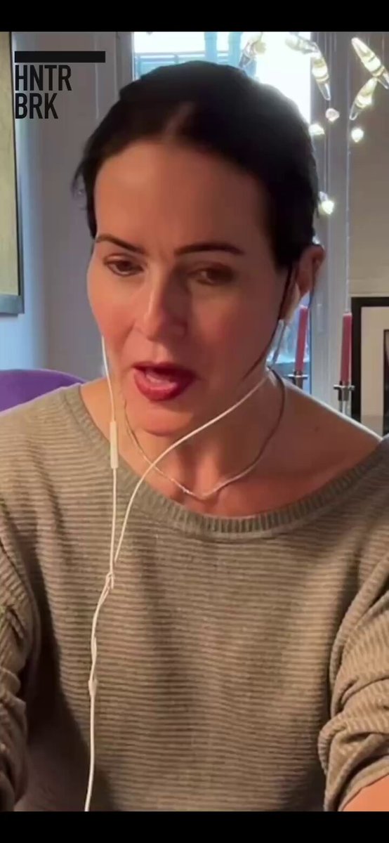 NEW: Bethany McLean who exposed Enron, reports that if you're looking for an AI bubble, you don’t need to look at the hyperscalers. Instead, look at the old-school companies slapping "AI" on pitch decks and watching valuations soar. Companies like RadNet. Our new investigation on $RDNT: