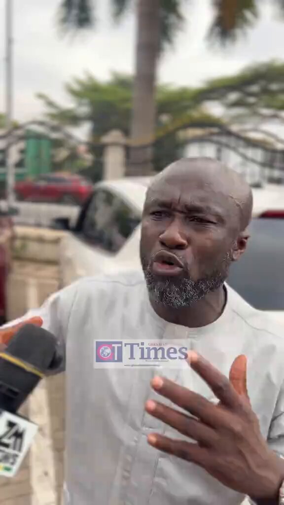 “Kennedy Agyapong is very consistent in lying, tell me what he has done for Ghana” -Ghanaian political activist and strong supporter of the New Patriotic Party (NPP), KOKA, has criticized Hon. Kennedy Agyapong for allegedly misleading the public about owning multiple companies and employing 7,000 people. KOKA also claimed that the former MP fails to pay his workers properly, with his highest paid employee earning just GH¢1,000.