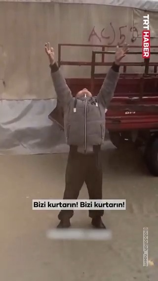 Gazze çok yorgun! Soykırımcı İsrail’in taş üstünde taş bırakmadığı Gazze’de, yağmurda ıslanan çadırlarda yaşam mücadelesi sürüyor...