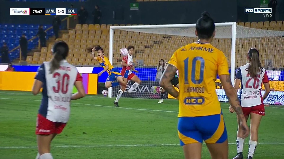 🚨🇲🇽⚽🎀 OFICIAL. Lizbeth Ovalle ganó el PREMIO MARTA a mejor gol del año en el futbol femenil. Esto, cuando aún jugaba en Tigres. DE LIGA MX FEMENIL PARA EL MUNDO. GOLAZO.