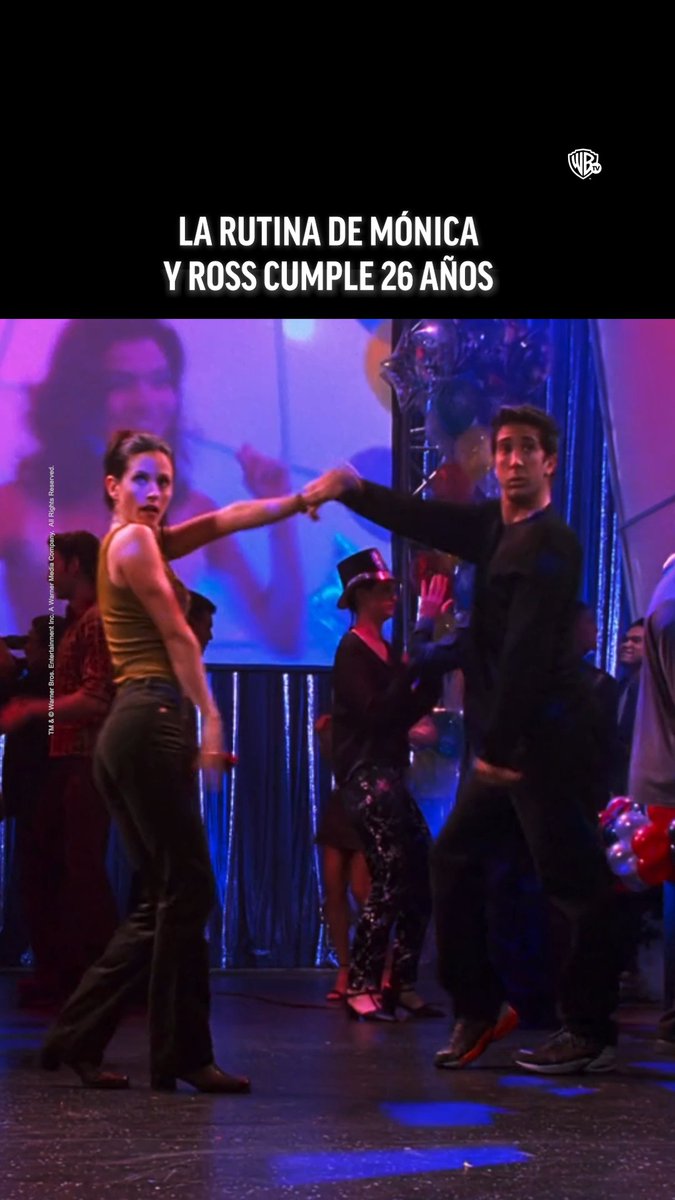 Un baile que nunca pasa de moda. 🤣 ¿Ya te lo aprendiste para este Año Nuevo? #Friends