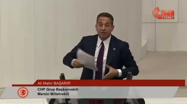 "Çiftçi geçinemiyor" eleştirimize kızan AKP'li Lütfi Bayraktar, kendisine Fiskobirlik'i hatırlatınca, oradan “tam olarak” maaş almadığını söyledi. Maaş almıyorum diyemedi! Yani alıyormuş da, tam değilmiş…