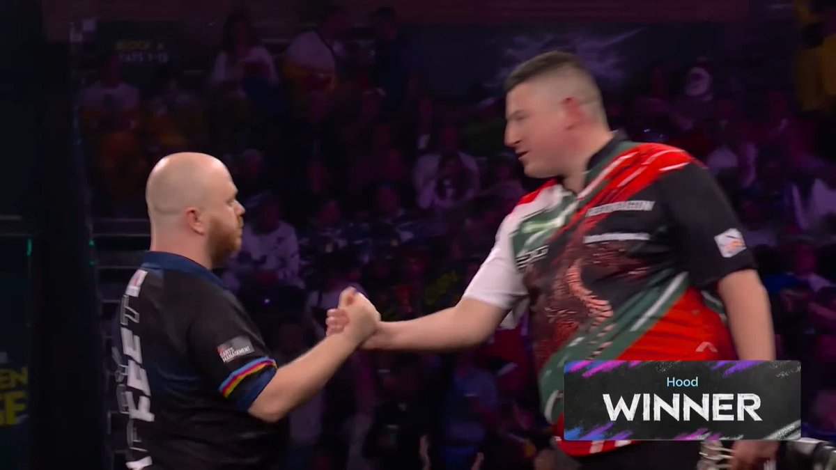 DREAM DEBUT FOR HOOD! 👏 What a performance from Justin Hood! 'Happy Feet' dispatches Nick Kenny in straight sets, averaging north of 99 to breeze through to Round Two! 📺 #WCDarts | R1