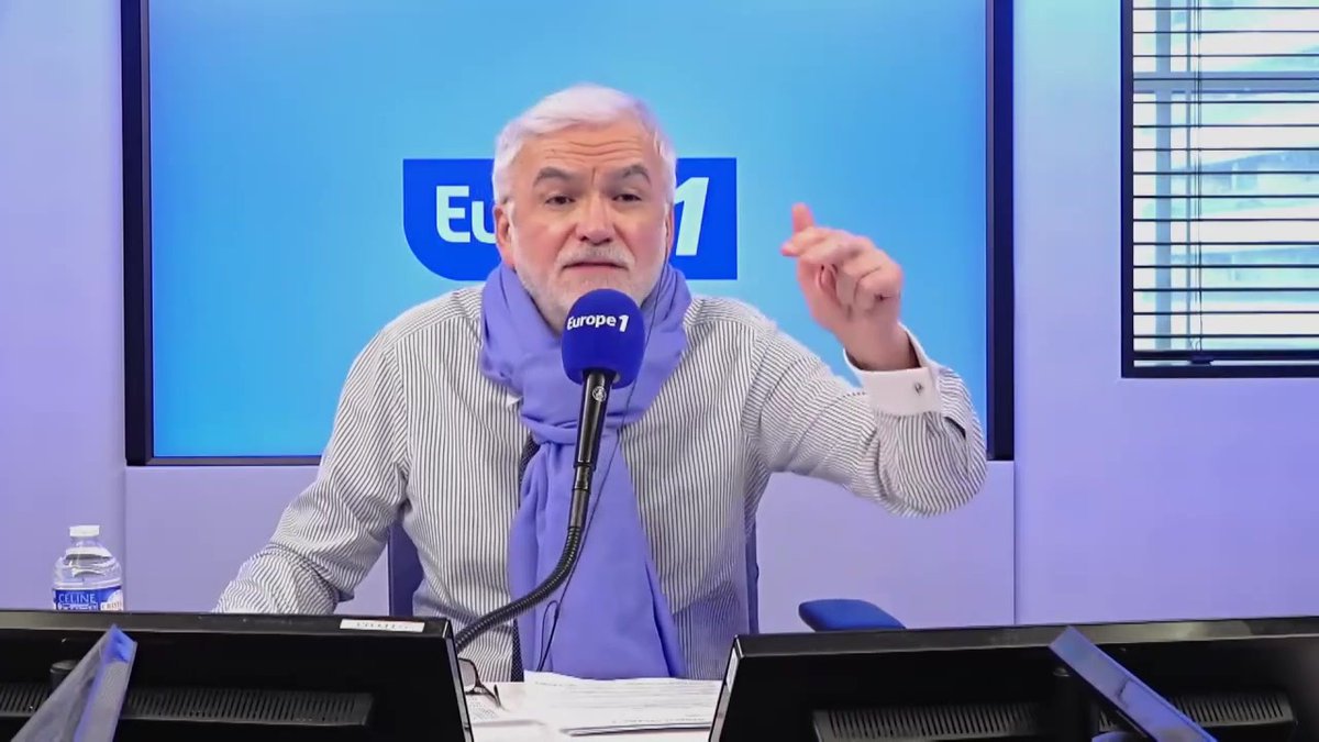 Le PSG condamné à verser 61 millions d'euros à Mbappé "Les gens ne se rendent pas compte qu'il y a un Kylian Mbappé par génération et c'est d'ailleurs sidérant qu'il n'y en ait pas plus" déclare Pascal Praud dans #PascalPraudEtVous sur #Europe1
