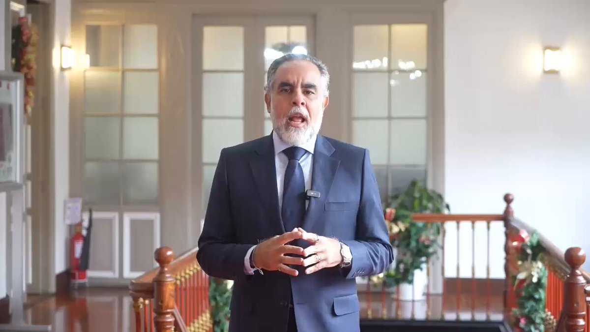 #POLÍTICA “Baja, cochina y rastrera”, de esta forma el ministro del Interior, Armando Benedetti (Armando Benedetti) señaló la actuación de la Comisión Séptima del Senado para garantizar el hundimiento de la reforma de Salud.