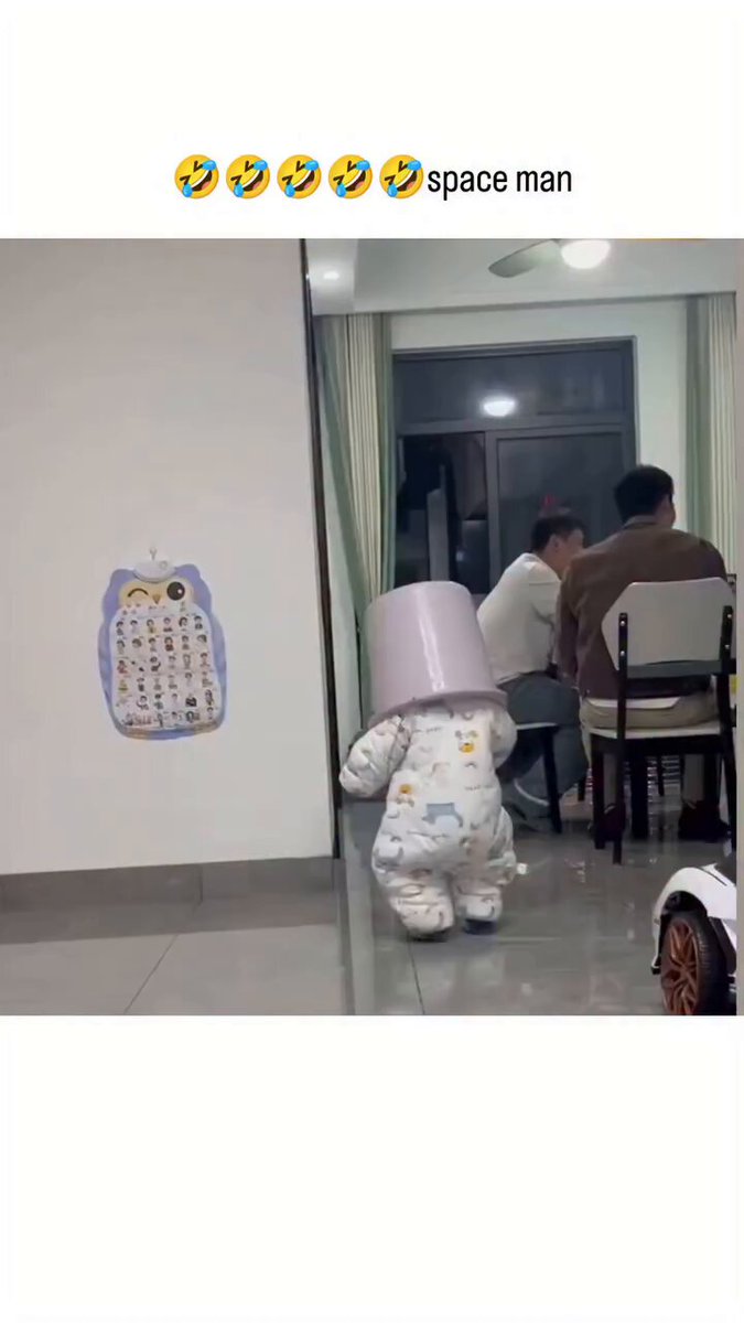 Space man 😂😂😂