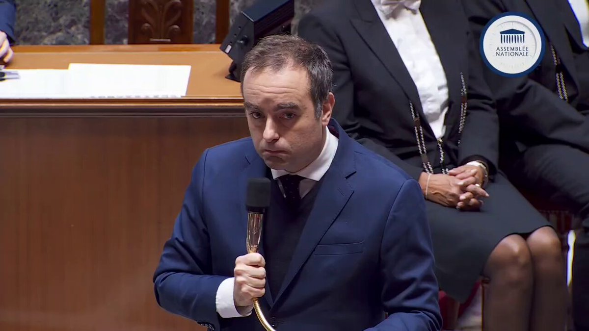 Tout le monde a vu les images d'agriculteurs se faire gazer, les mains ensanglantées. Lecornu est un menteur doublé d'un incapable. La solution, ça fait longtemps qu'on l'a mise sur la table, mais il préfère jouer la carte de la division pour ne pas assumer ses responsabilités.