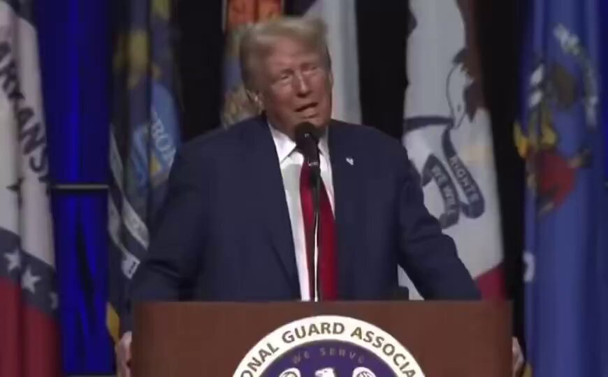 🚨 ALERT: In a stunning move, American President Donald Trump has signed an executive order to stop funding migrant shelters and establish the 'National Center for Warrior Independence' by EO, which will use those funds to combat veteran homelessness and help veterans!
