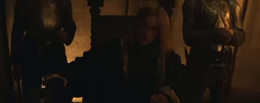I wasn’t sold on Robert Pattinson as an actor until I saw him in The King. He delivered the worst Fr*nch accent ever caught on screen and every inflection is glorious in its hilarity