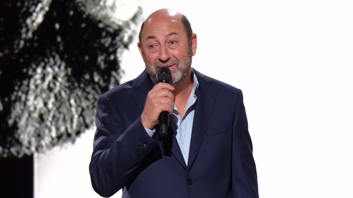"Je vais retrouver avec un bonheur incroyable le personnage de Philippe Rickwaert pour une saison 4 de Baron Noir" Kad Merad annonce le retour de la Création Originale Baron Noir dans un crossover avec la série La Fièvre ! #TheOriginalPlus