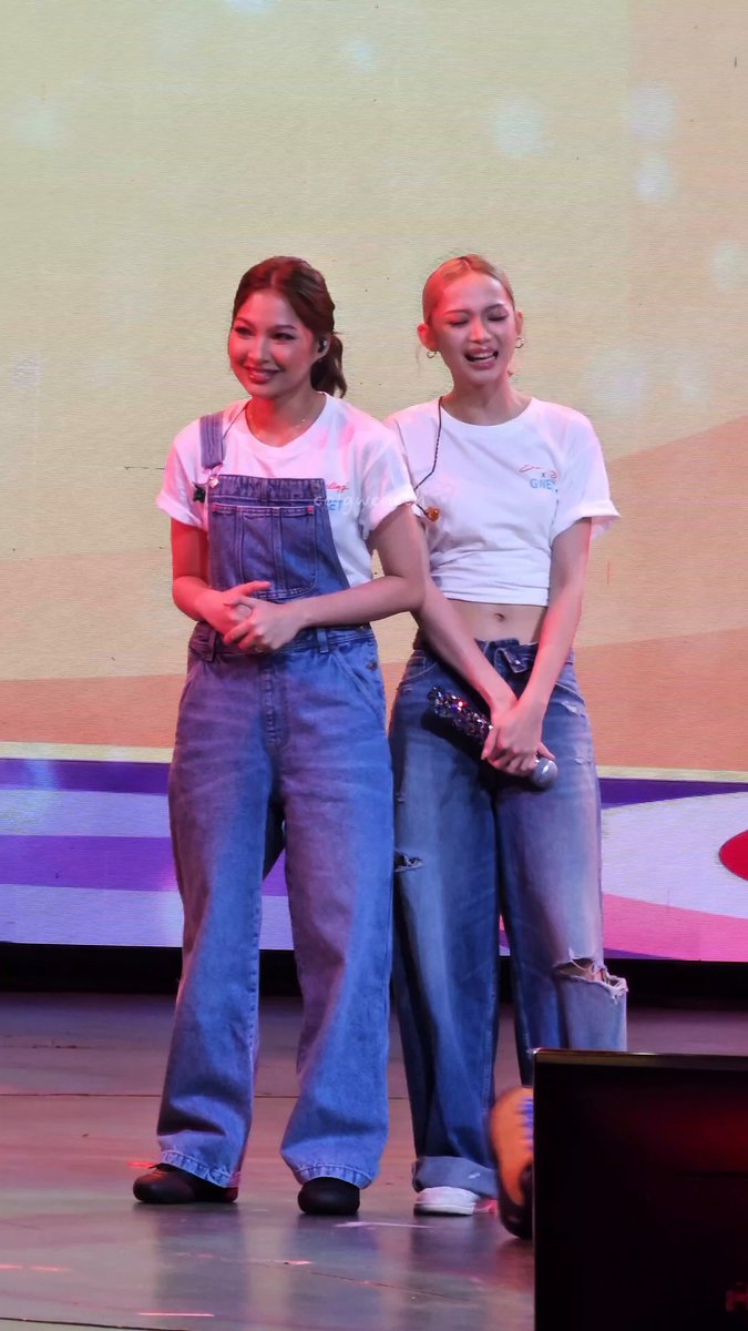 Colet Spaghetting Pababa Cover okay na to 🤣🤣 BINI STERLING CHRISTMAS #SterlingxBINI #BINISterlingFanMeet #BINI #colet C O L E T