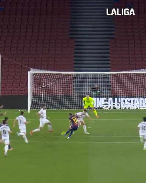 🎯 𝗜𝗡𝗙𝗔𝗟𝗜𝗕𝗟𝗘 Raphinha. FC Barcelona | LALIGAHighlights