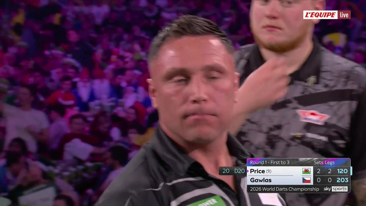 Gerwyn Price assure son entrée au Championnat du monde de fléchettes en s'imposant 3-0 face au Tchèque Adam Gawlas ! Suivez le Championnat du monde de fléchettes en direct sur la chaine L'Équipe et L'Équipe live #lequipeFLECHETTES