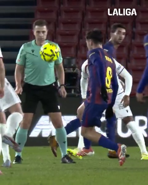 🪄 Simplemente, Pedri González. FC Barcelona | LALIGAHighlights