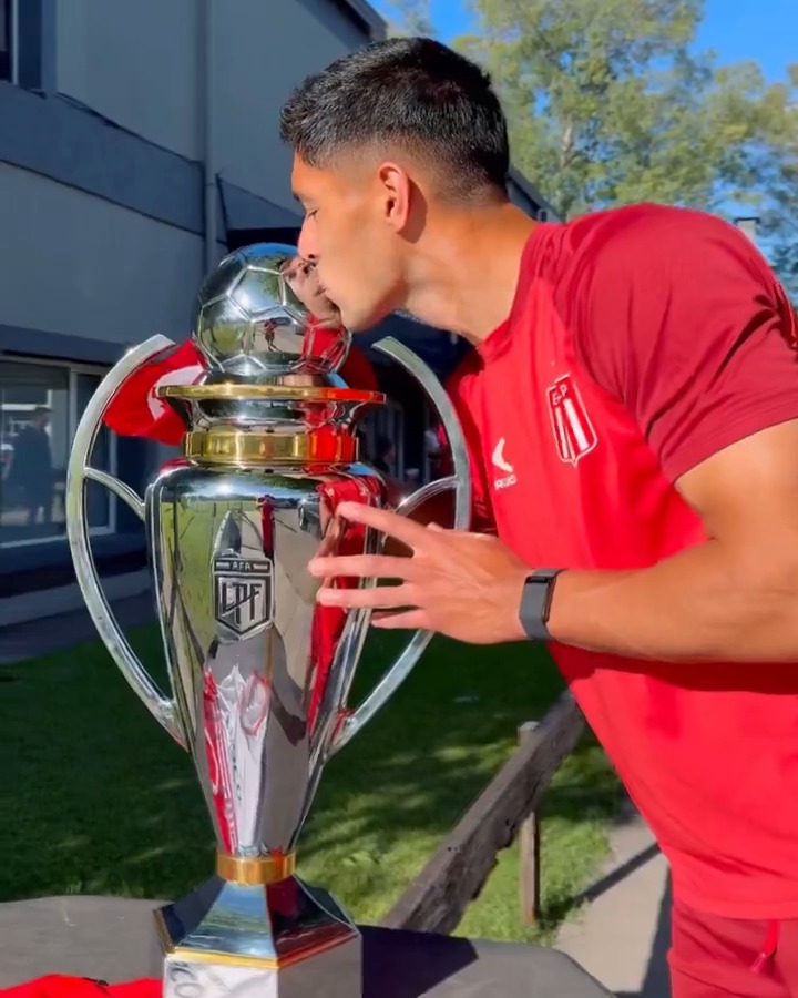 😘🏆 Un besito y a trabajar