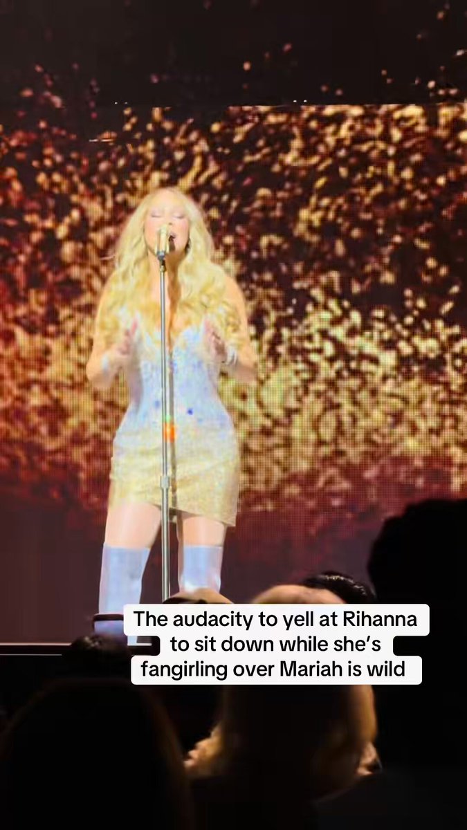 not somebody telling rihanna to sit down &amp; her actually listening LMAOOO😭😭😭