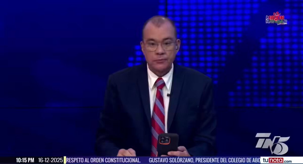 Roosevelt Hernandez jefe de las FFAA amenaza prácticamente de muerte a Renato Alvarez