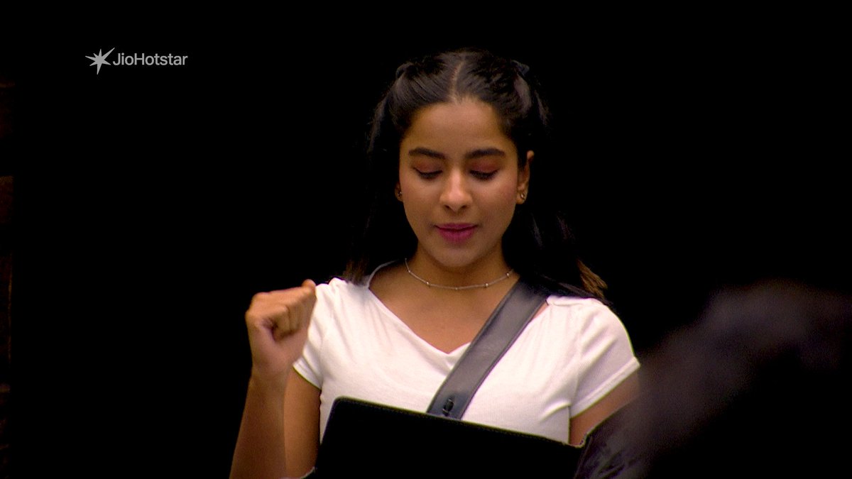Idhu innum nalla iruke.. kandupudipoma 😉 Bigg Boss Tamil Season 9 - இப்போது 24x7 ஒளிபரப்பாகிறது JioHotstar-ல் #BiggBossTamilSeason9 #OnnumePuriyala #BiggBoss9 #BB9promo #VijaySethupathi #BiggBossTamil #BB9 #24*7Live #24x7StreamingNow #JioHotStarTamil #JioHotstar