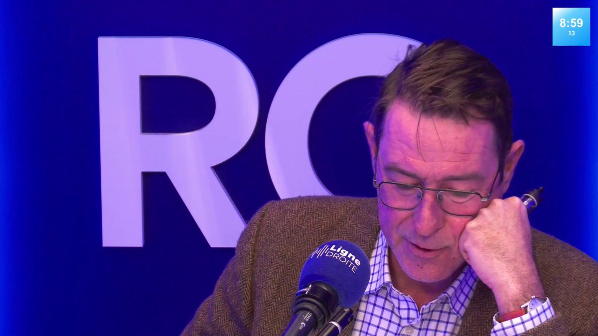 💥 "36 % des ventes de jouets sont désormais réalisées par des personnes de 13 à 55 ans. Et la dynamique est particulièrement forte chez les 25 à 55 ans !" 🗣️ Xavier Van Lierde analyse cette étonnante et inquiétante tendance : des adultes achetant des jouets normalement destinés aux enfants 👉 Pour nous soutenir : 🎙️ Avec Richard de Seze et Liselotte Dutreuil sur Radio Courtoisie