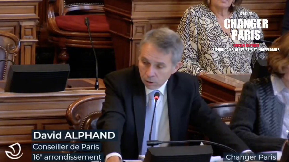 "C'est un scandale démocratique ce matin. Jamais, l'attribution du réseau de chaleur à 15 Mds€ ne devrait intervenir lors de l'ultime #ConseildeParis", déplore David Alphand qui accuse l'exécutif de publicité mensongère en prétendant que l'usager parisien paiera moins cher.