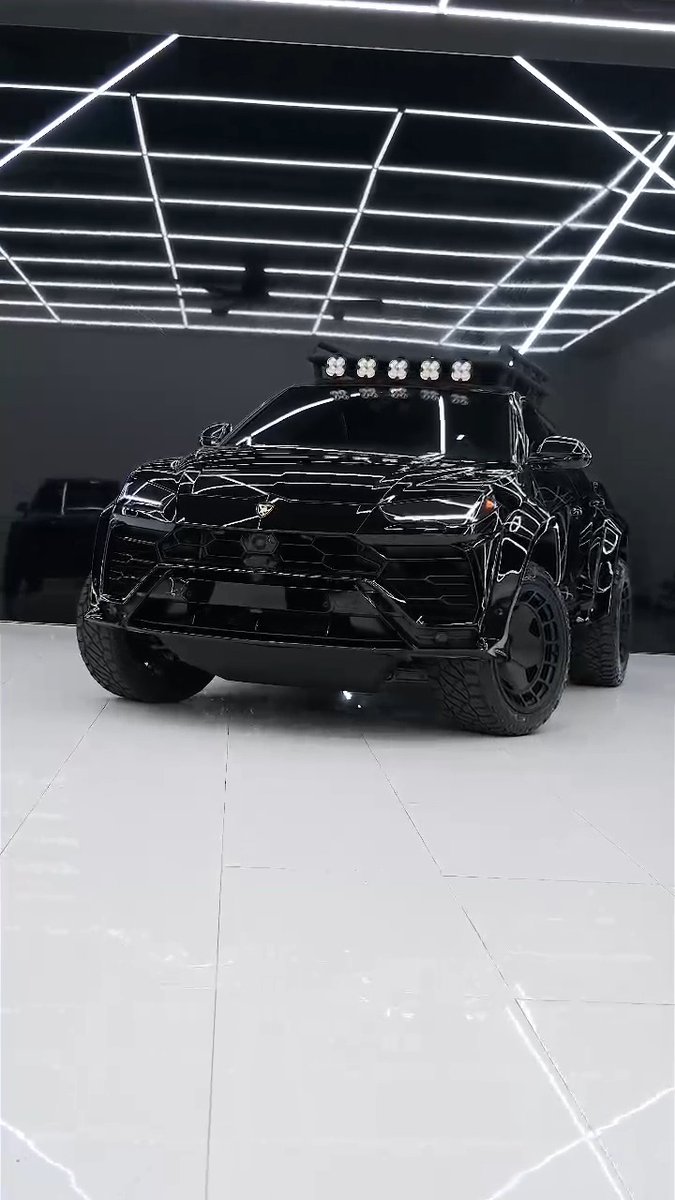 Lamborghini Urus Off-Road Wide Body