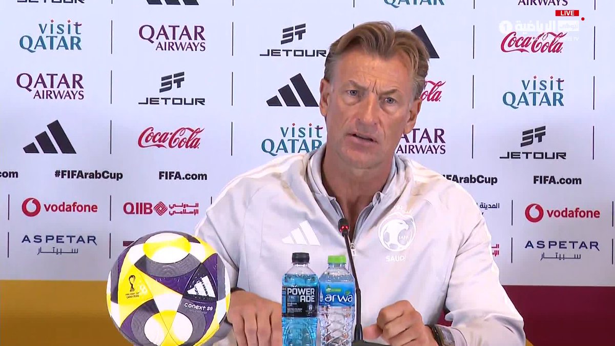 🚨🚨🚨🚨هيرفي رينارد: "لدي عقد وسأكمل مهمتي، وإذا اراد احد إخباري بإنهاء مهمتي، هذه ليست مشكلتي واذا قال لي اي احد انتهت مهمتك سأرحل لمكان آخر بطبيعة الحال وهذه هي كرة القدم." بعد هذا التصريح لو قعد دقيقة في المنتخب فضيحة!