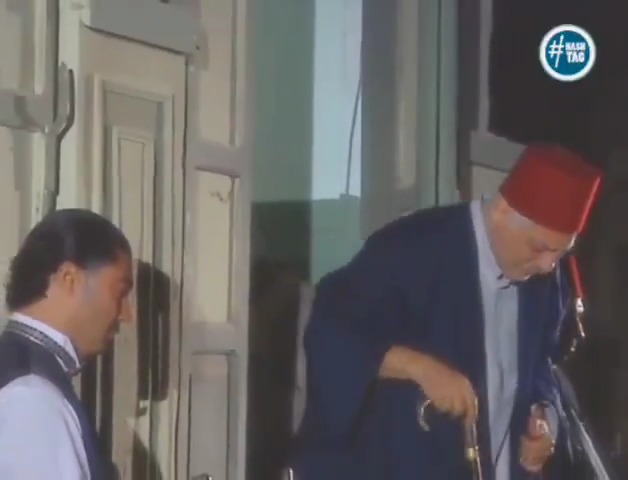 المشهد اللي حكى عنه الفنان توفيق عبد الحميد قال من كتر مانا متأثر بالمشهد بكيت بجد وحتى وانا قايم أقف عشان احضن خالد النبوي لقيت دموعي بتنزل على الأرض والمخرج انبهر من أدائي ✨️💙